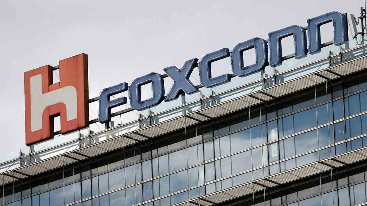 Foxcomn | పెట్టుబడులపై కేంద్రంతో ఏ ఒప్పందాలు జరుగలేదు.. తేల్చి చెప్పిన ఫాక్స్‌కాన్‌