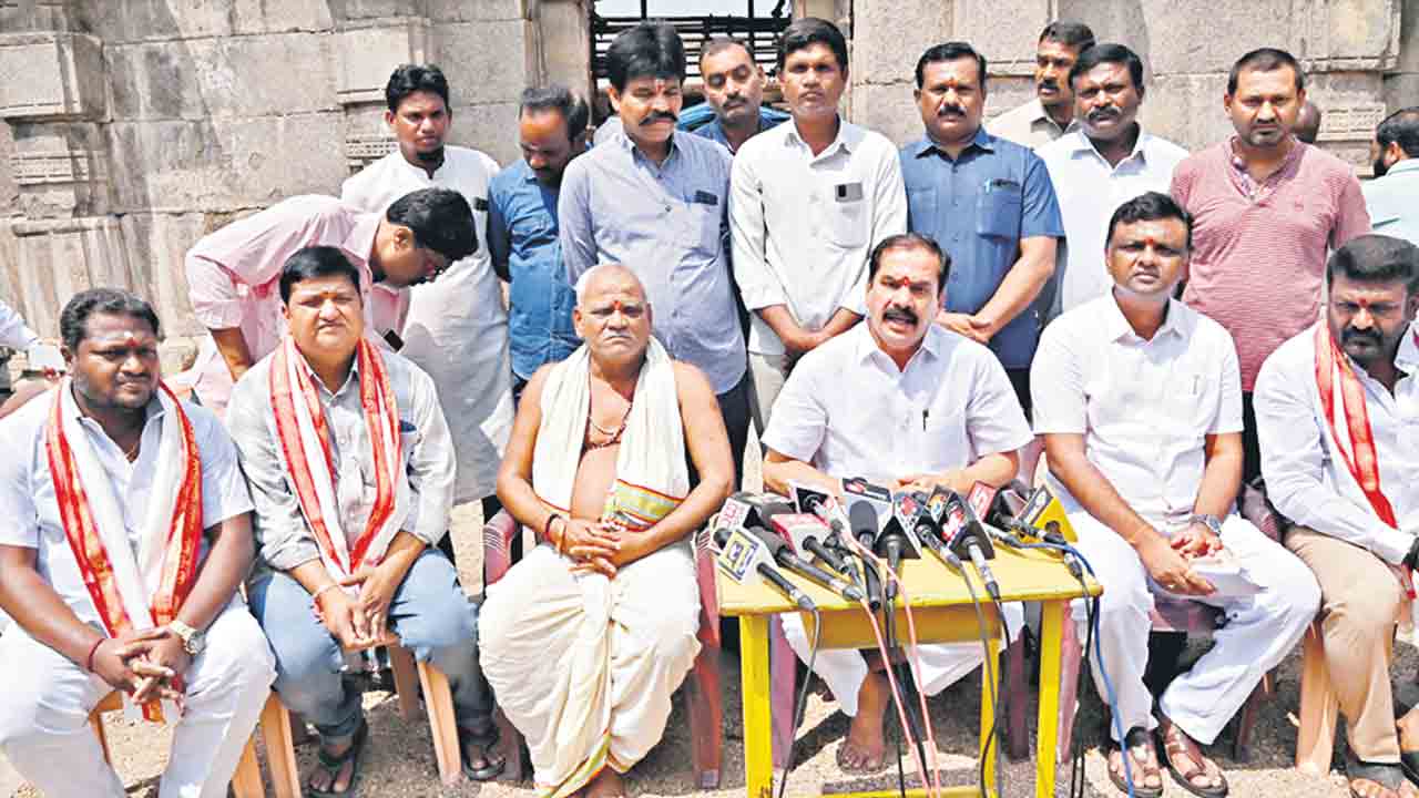 వేయి స్తంభాల గుడిపై కేంద్రం నిర్లక్ష్యం