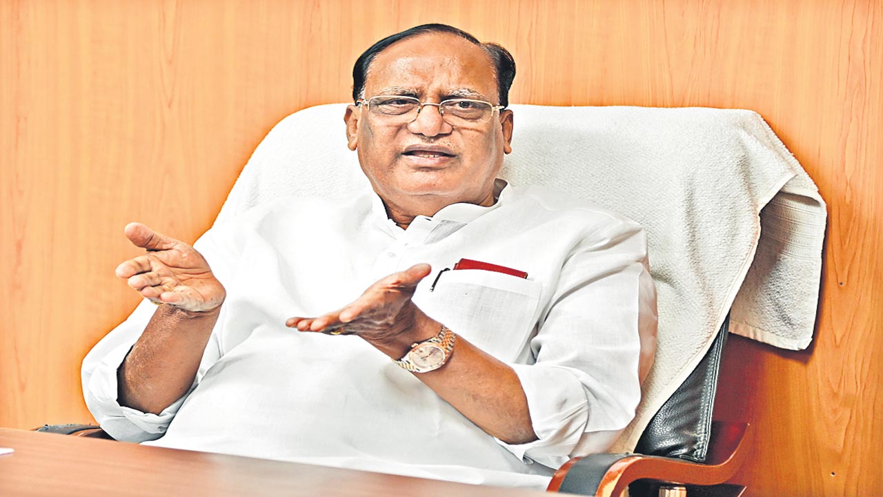 రాష్ట్రంలో మళ్లీ కేసీఆర్‌ సర్కారే