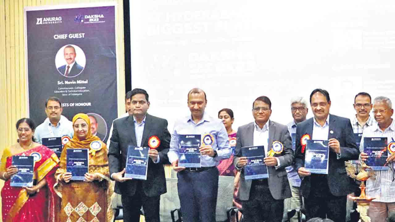 ప్రపంచ ఆర్థికగతిని మార్చాలి