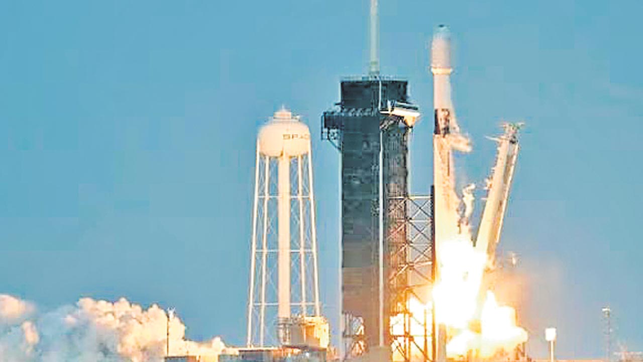 2030 నాటికి ఇస్రో స్పేస్‌ టూరిజం