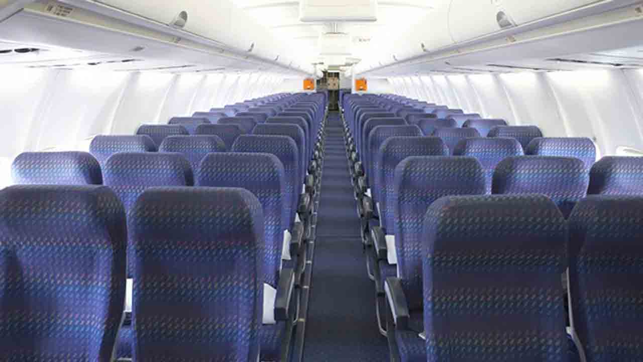 IndiGo | విమానంలో తప్పతాగి వికృత చేష్టలు.. ఇద్దరిని అరెస్ట్ చేసిన పోలీసులు