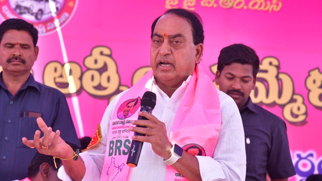 Minister Indrakaran Reddy | ప్రభుత్వ పథకాలను ప్రజల్లోకి తీసుకెళ్లాలి : ఆత్మీయ సమ్మేళనంలో మంత్రి ఇంద్రకరణ్రెడ్డి
