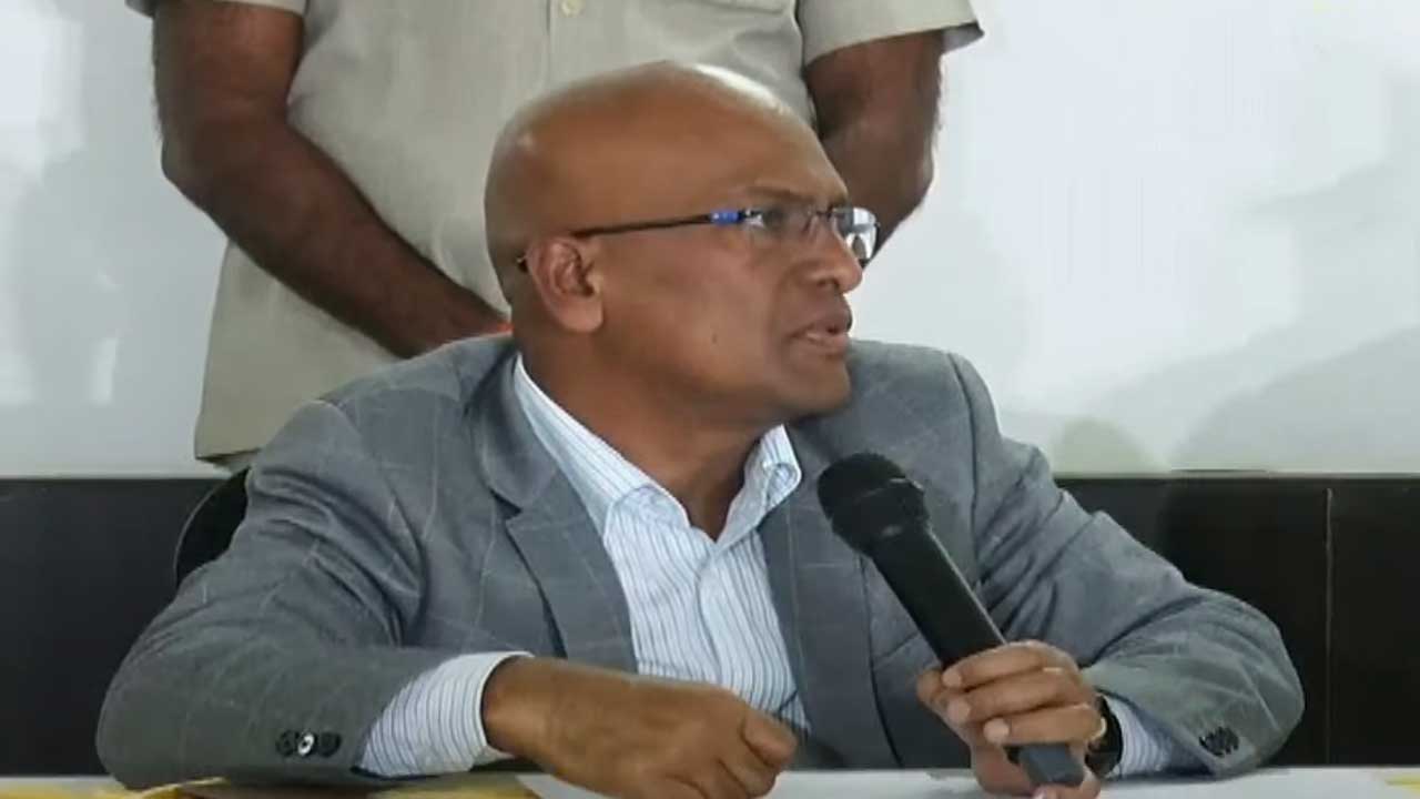 TSPSC | టీఎస్‌పీఎస్సీ చైర్మన్‌ జనార్దన్‌రెడ్డి కీలక వ్యాఖ్యలు.. నమ్మినవాళ్లే గొంతు కోశారంటూ ఆవేదన..