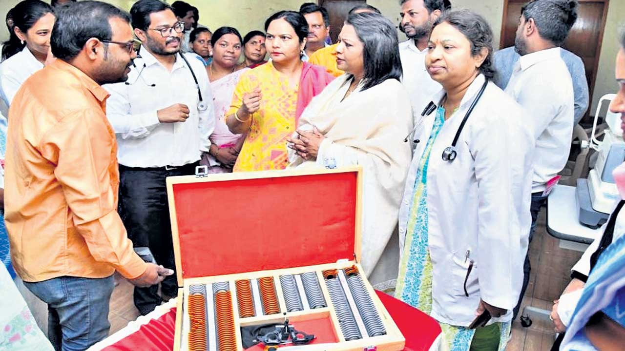 నిర్విఘ్నంగా నేత్రపర్వం.. గ్రేటర్‌లో 4,16,379 మందికి కంటి పరీక్షలు