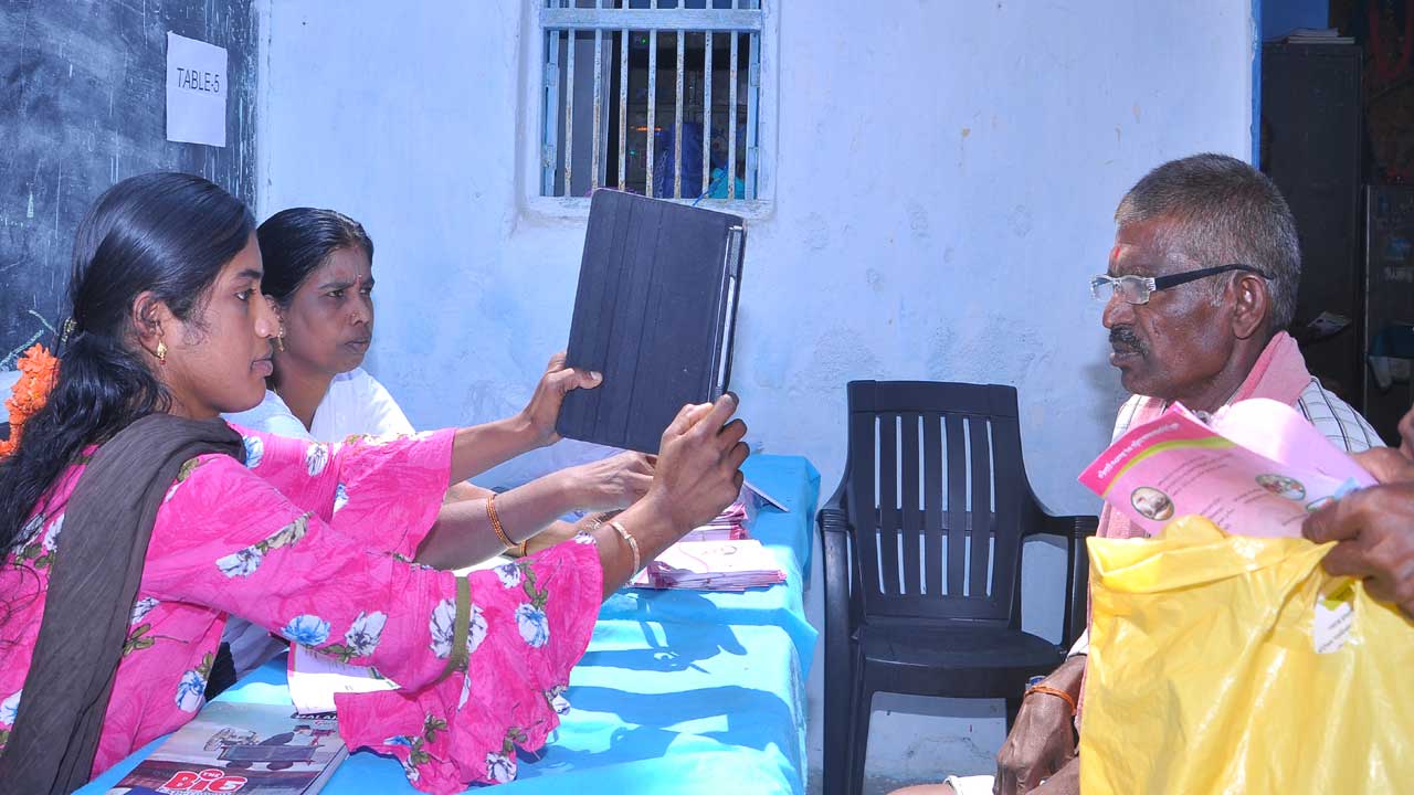 కంటివెలుగుకు ఆదరణ