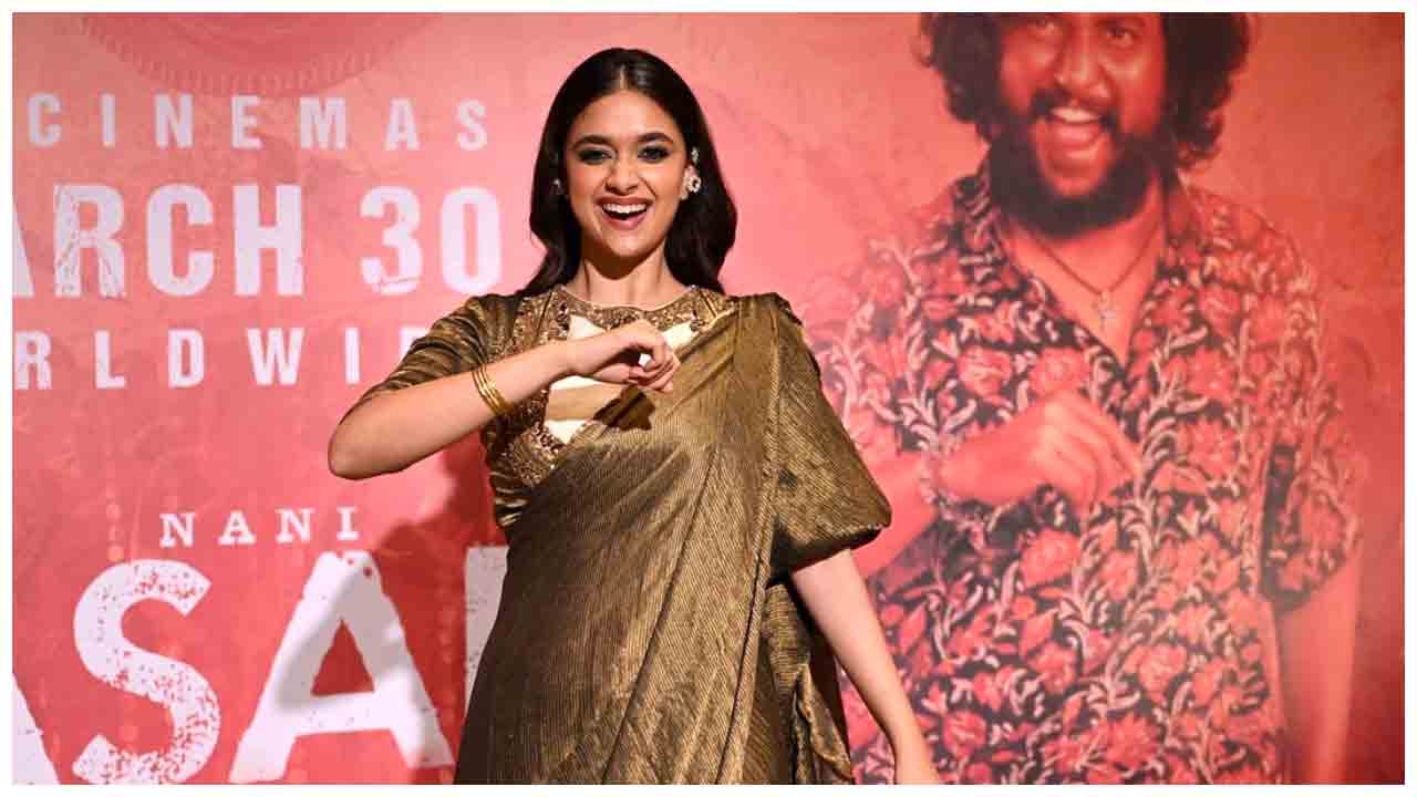Keerthy Suresh | మా మేడం మనసు బంగారం.. కీర్తి సురేష్‌పై అభిమానుల ప్ర‌శంస‌లు