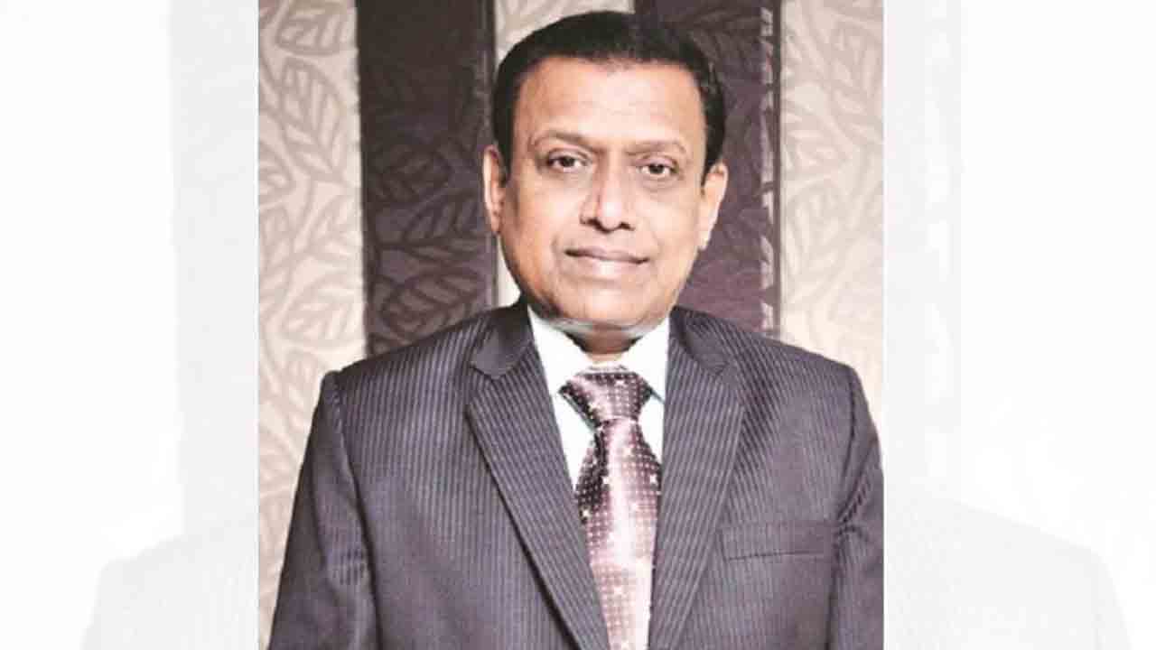 LIC Interim Chairman | ఎల్ఐసీ తాత్కాలిక చైర్మ‌న్‌గా సిద్ధార్థ మ‌హంతి నియామ‌కం..!