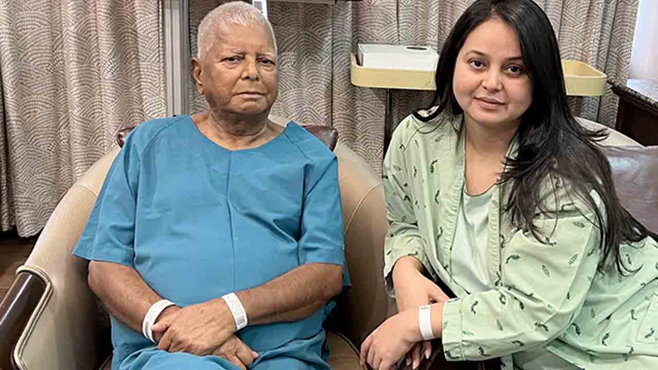 Lalu Yadav’s Daughter | నా తండ్రికి ఏదైనా జరిగితే ఎవ్వరినీ విడిచిపెట్టం: లాలూ కుమార్తె రోహిణి ఆచార్య వార్నింగ్