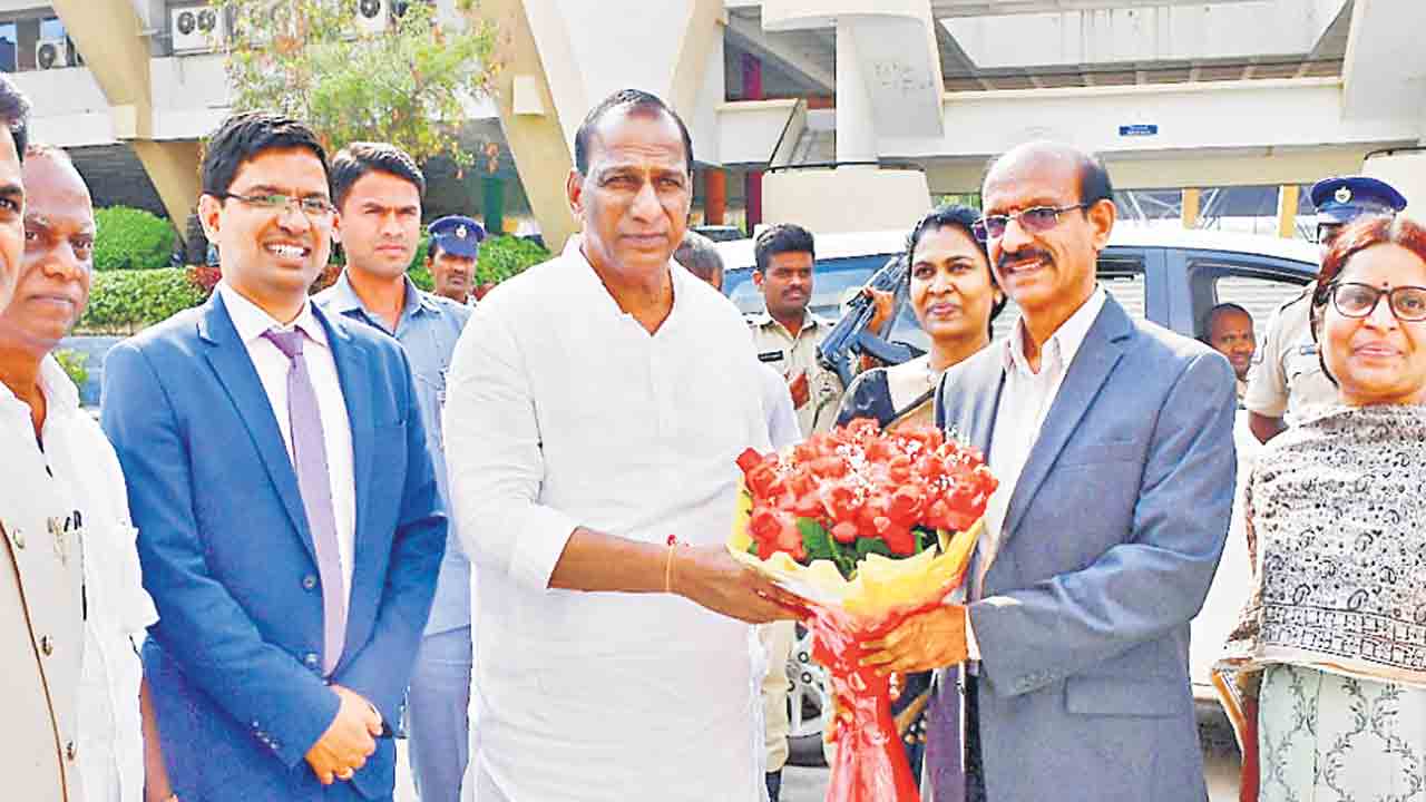 విదేశీ ఉద్యోగాలకు ఎంప్లాయ్‌మెంట్‌ డ్రైవ్‌