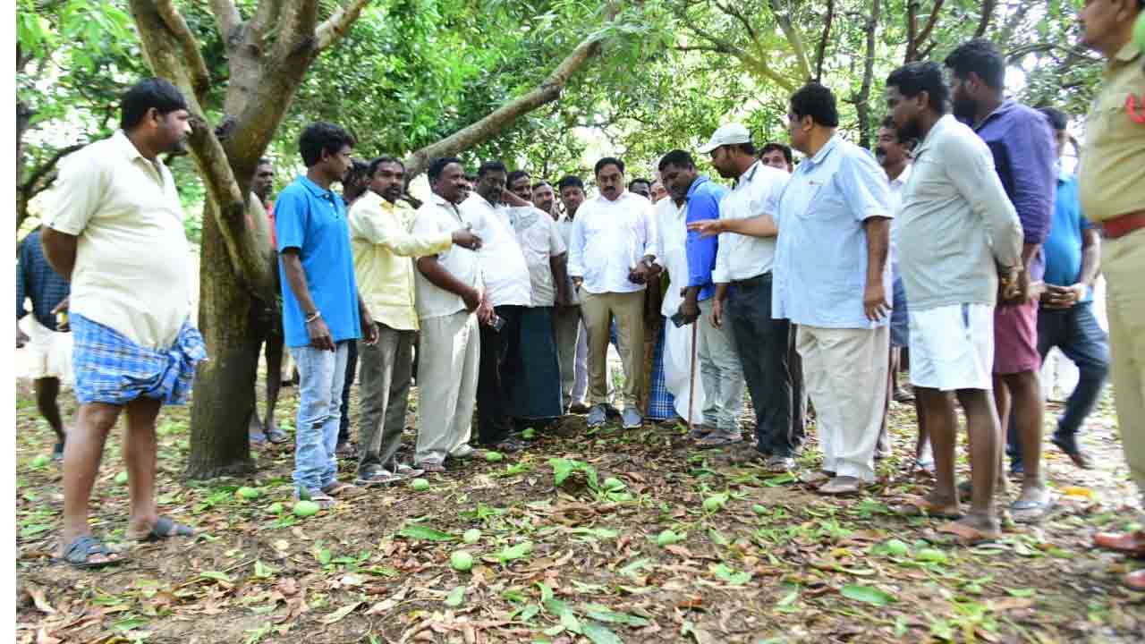 Minister Errabelli | అకాల వర్షంతో నష్టపోయిన రైతాంగాన్ని ఆదుకుంటాం : మంత్రి ఎర్రబెల్లి