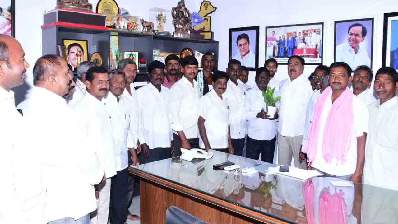 BRS JOININGS | బీజేపీతో ఒరిగేది ఏమీ లేదు..భవిష్యత్‌ బీఆర్‌ఎస్‌దే : మంత్రి ఎర్రబెల్లి దయాకర్ రావు