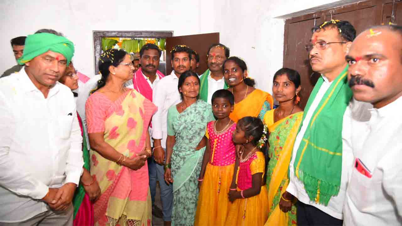 Minister Koppula | పేదలు ఆత్మగౌరవంతో జీవించాలన్నదే సీఎం కేసీఆర్‌ లక్ష్యం : మంత్రి కొప్పుల