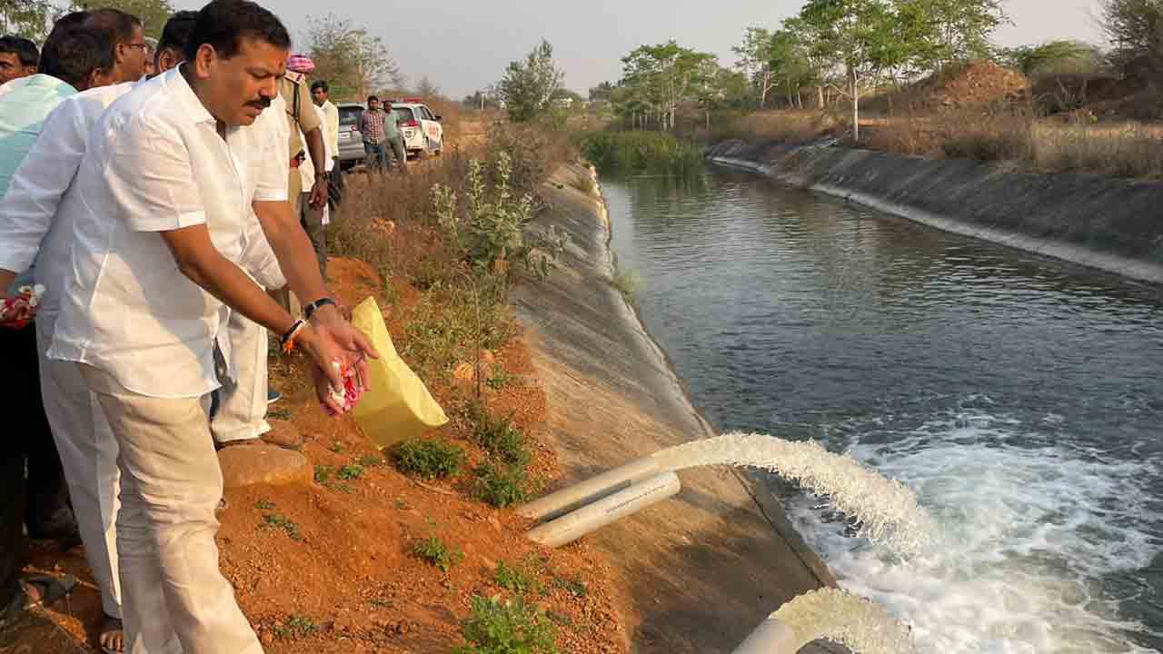 వ్యవసాయరంగానికి పెద్దపీట