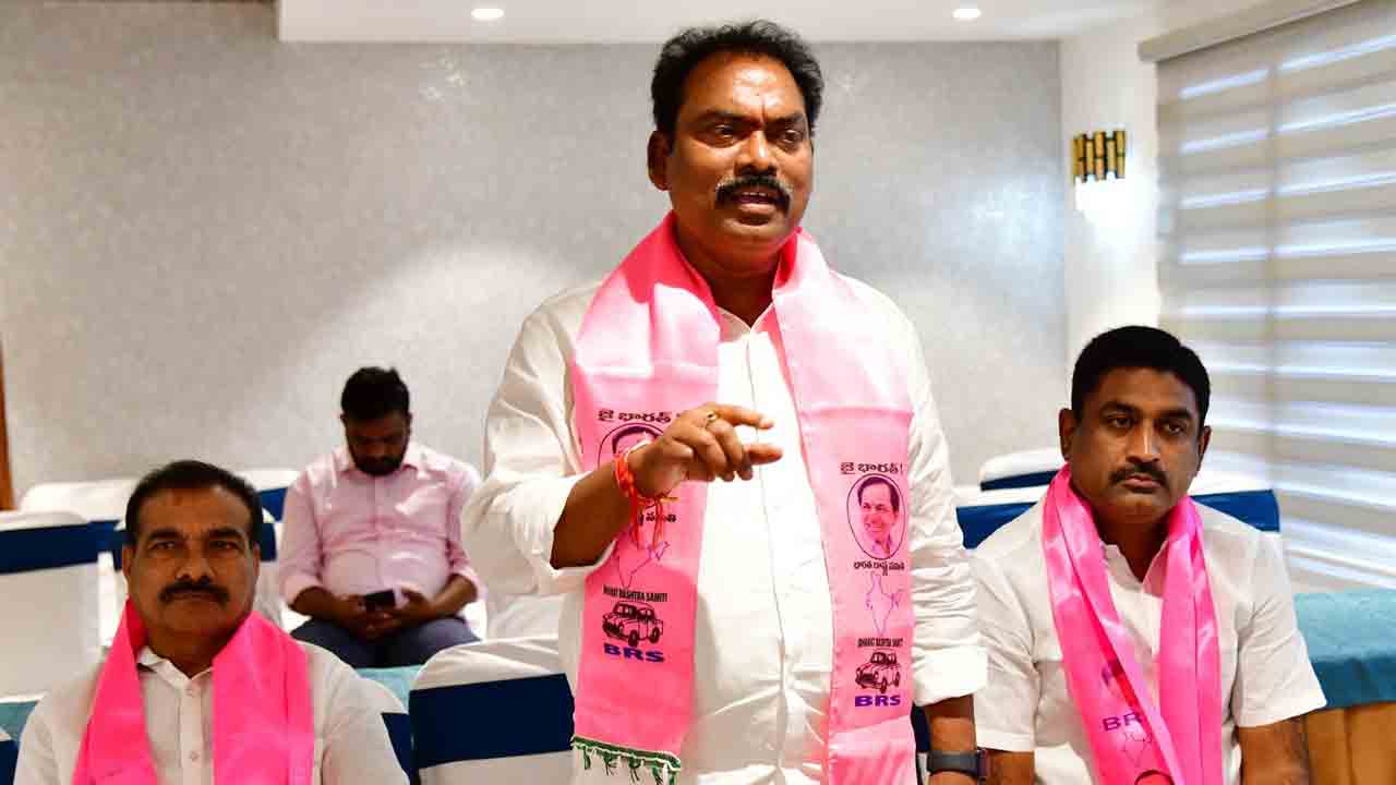 ఓటు అడిగే హక్కు మనకే ఉంది