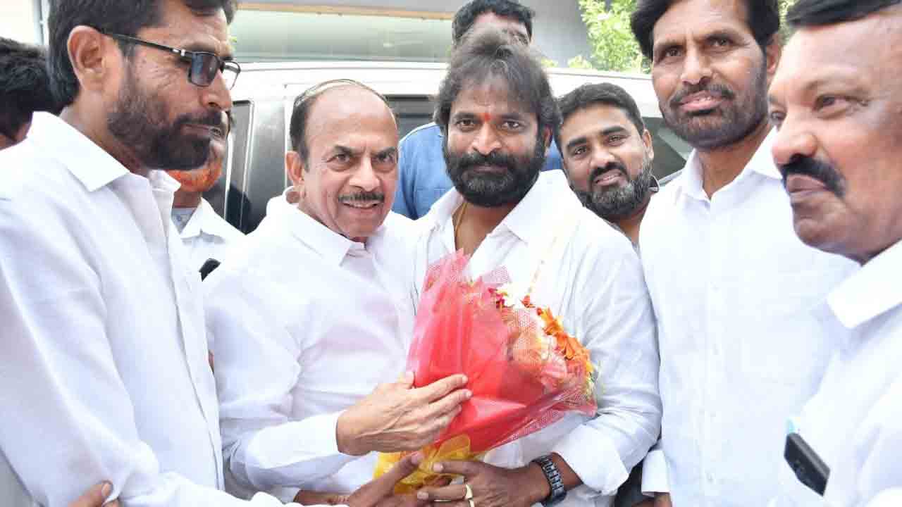 దుష్ప్రచారాన్ని తిప్పికోకొట్టాలి