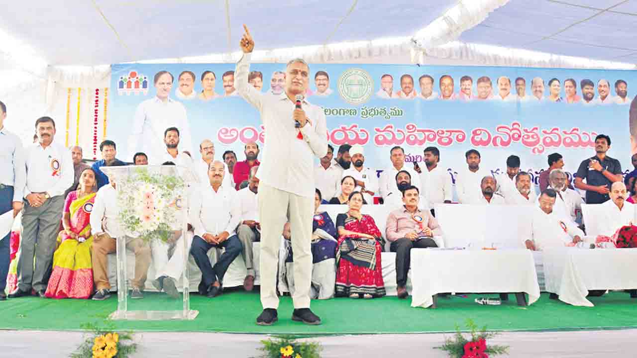 జిల్లాకో మెడికల్‌ కళాశాల