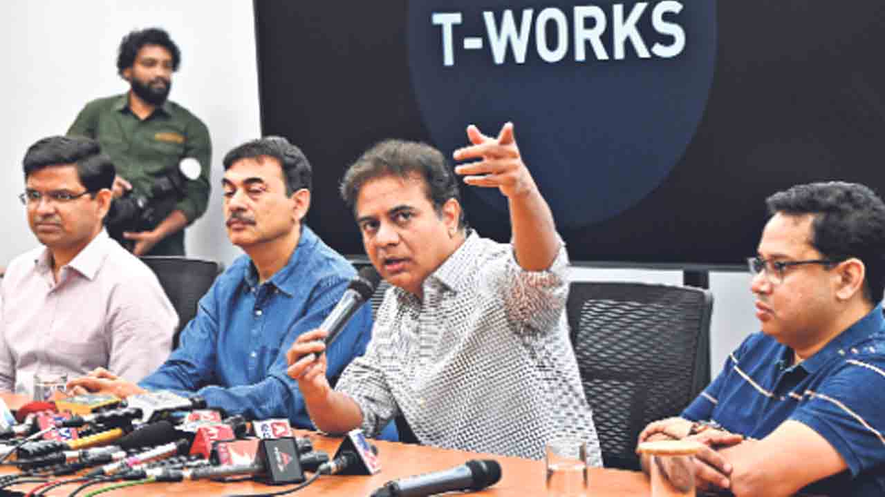 సృజనకు నెలవు టీ-వర్క్స్‌