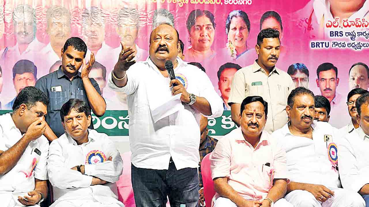 పండుగలా ఆత్మీయ సమ్మేళనాలు