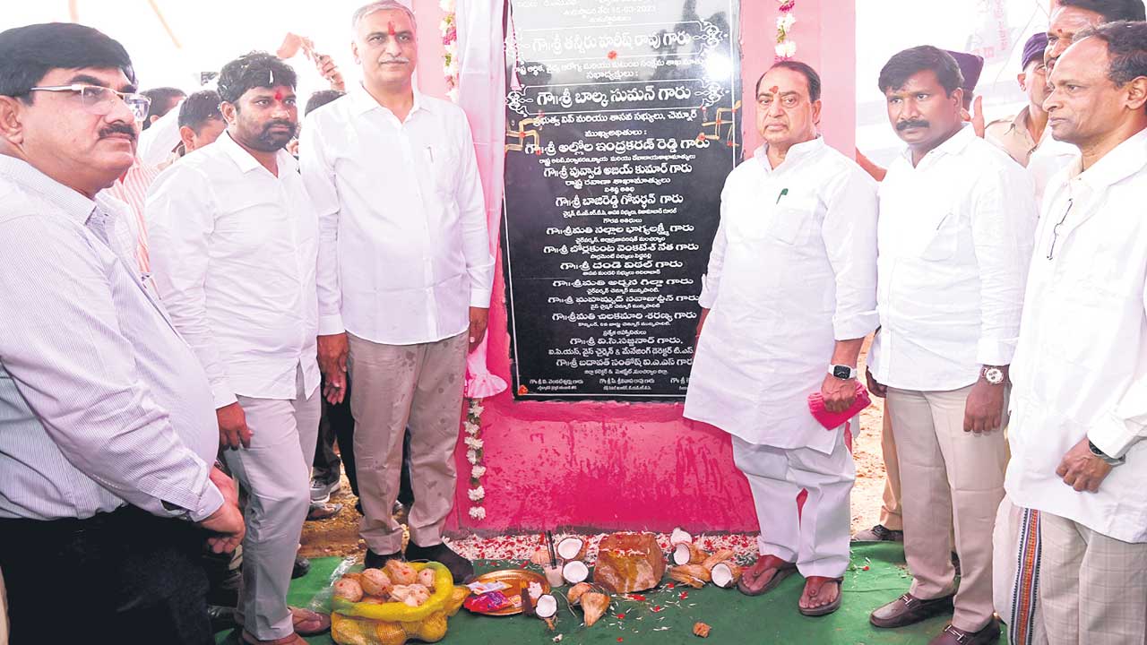 తెలంగాణ ఆత్మబంధువు కేసీఆర్‌