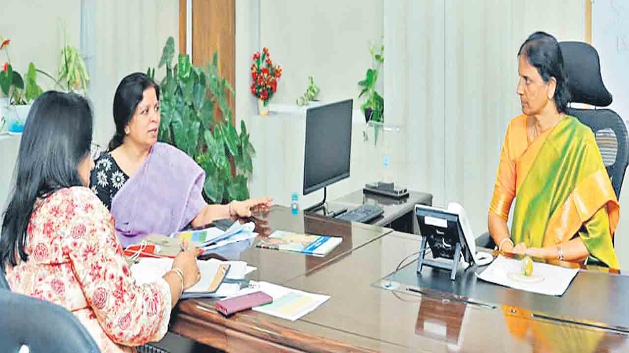 24 నుంచి టెన్త్‌ హాల్‌ టికెట్లు డౌన్‌లోడ్‌