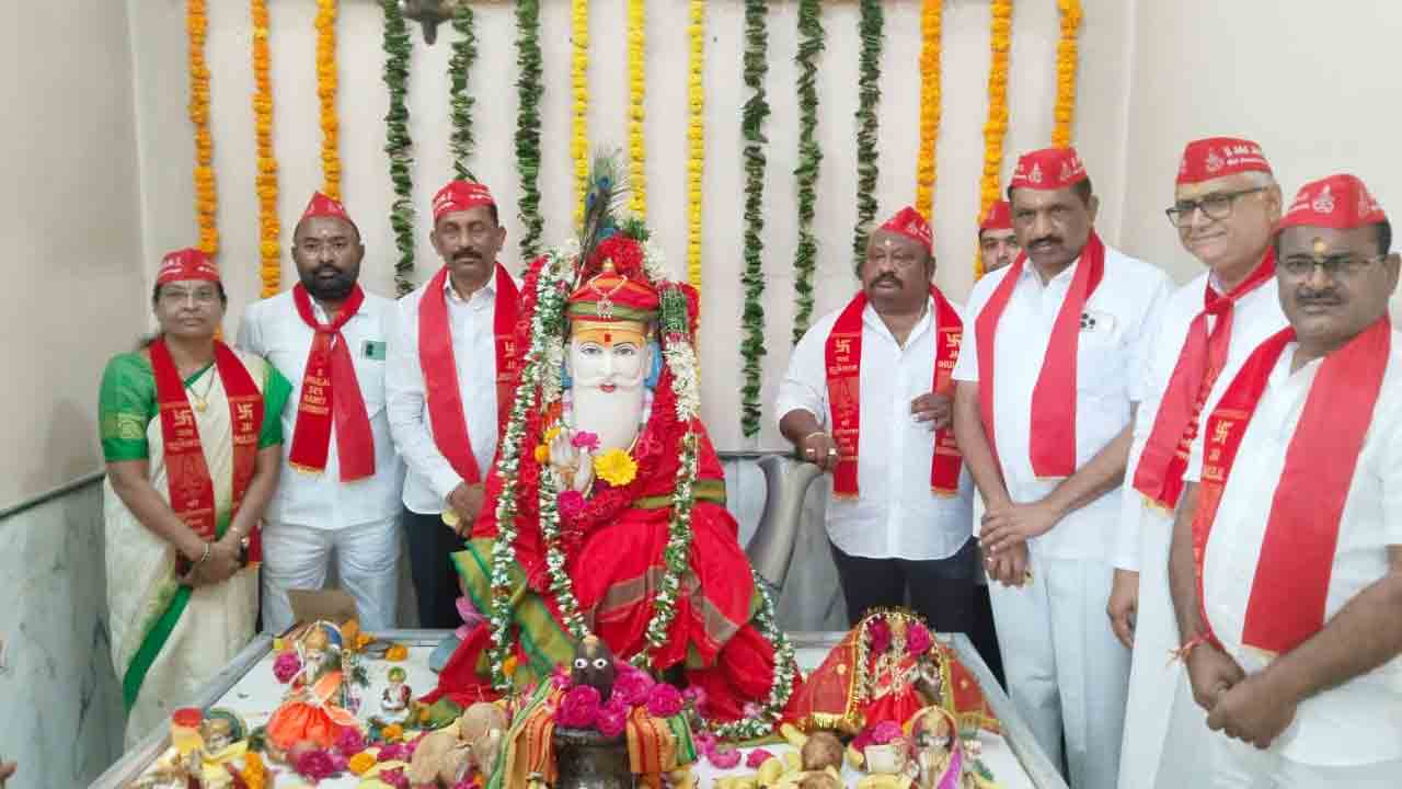 Minister Gangula Kamalakar |  అన్ని మతాలు, కులాలకు వేదిక కరీంనగర్‌ : మంత్రి గంగుల కమలాకర్‌