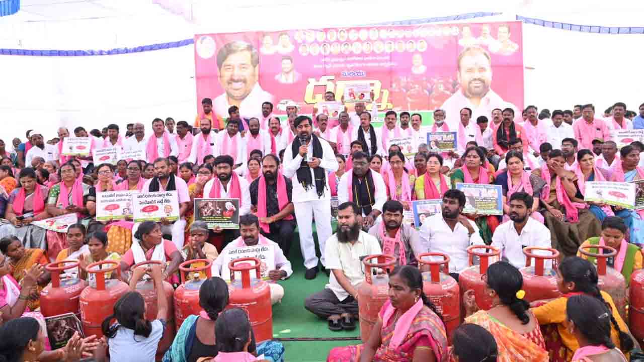 Minister Jagadish Reddy | తెలంగాణ సొమ్ము..గుజరాత్కు మళ్లింపు : మంత్రి జగదీశ్ రెడ్డి ఫైర్