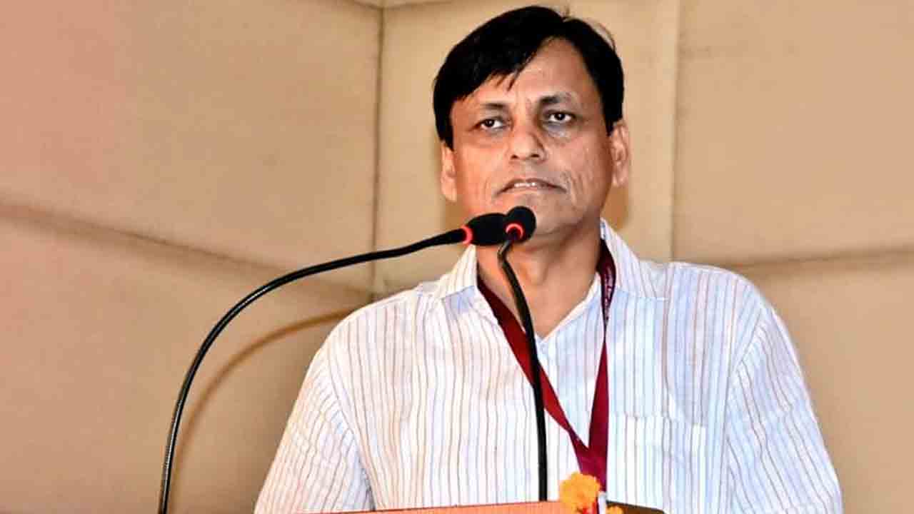 కేంద్ర సాయుధ బలగాల్లో 84 వేల ఖాళీలు