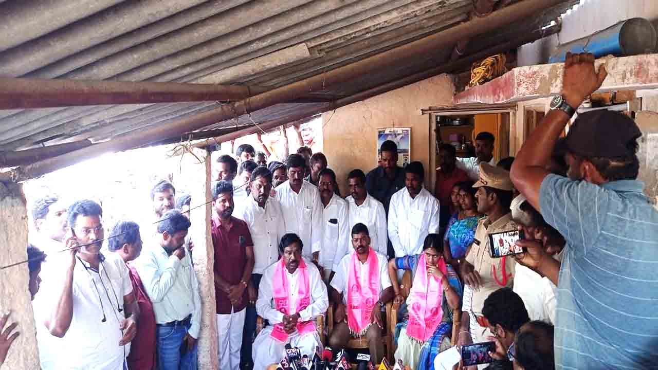 మహిళలంటే చాలా గౌరవం