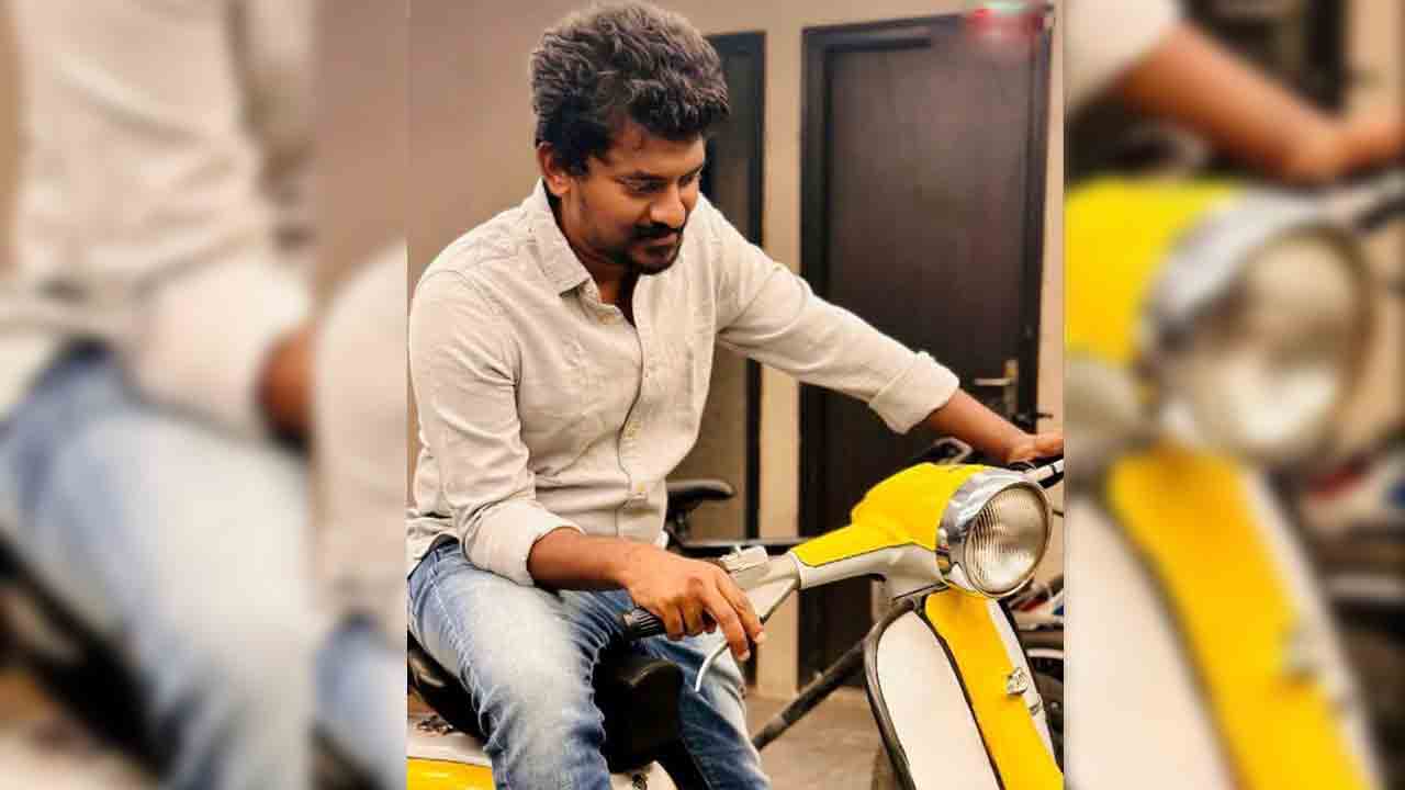 Nelson Dilipkumar | నెల్సన్ దిలీప్ కుమార్‌కు స్టార్ హీరో వెస్పా స్కూటర్ గిఫ్ట్‌.. స్పెషల్ ఏంటో..?