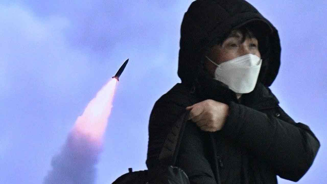 North Korea | ఖండాంతర బాలిస్టిక్‌ క్షిపణిని పరీక్షించిన ఉత్తర కొరియా