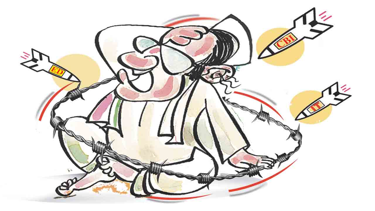 విమర్శిస్తే ఈడీ.. ఎదురు తిరిగితే సీబీఐ