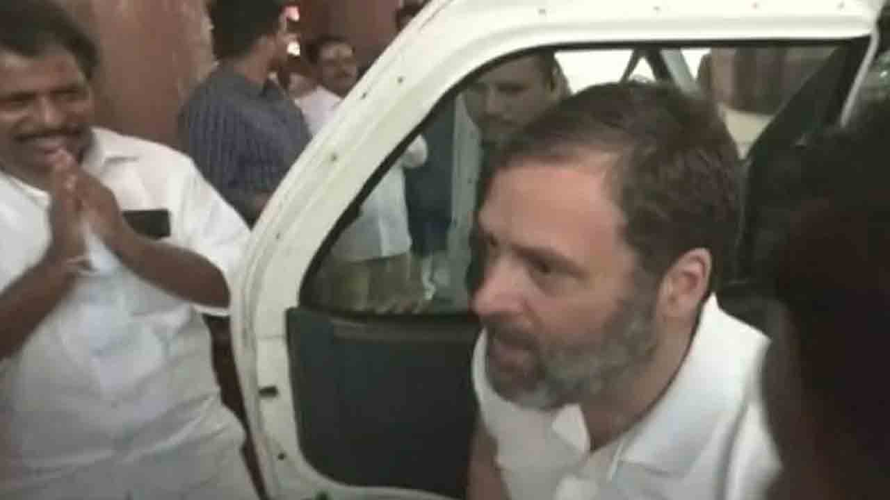 Rahul Gandhi | కోర్టు తీర్పు తర్వాత పార్లమెంట్‌ సమావేశాలకు హాజరైన రాహుల్‌