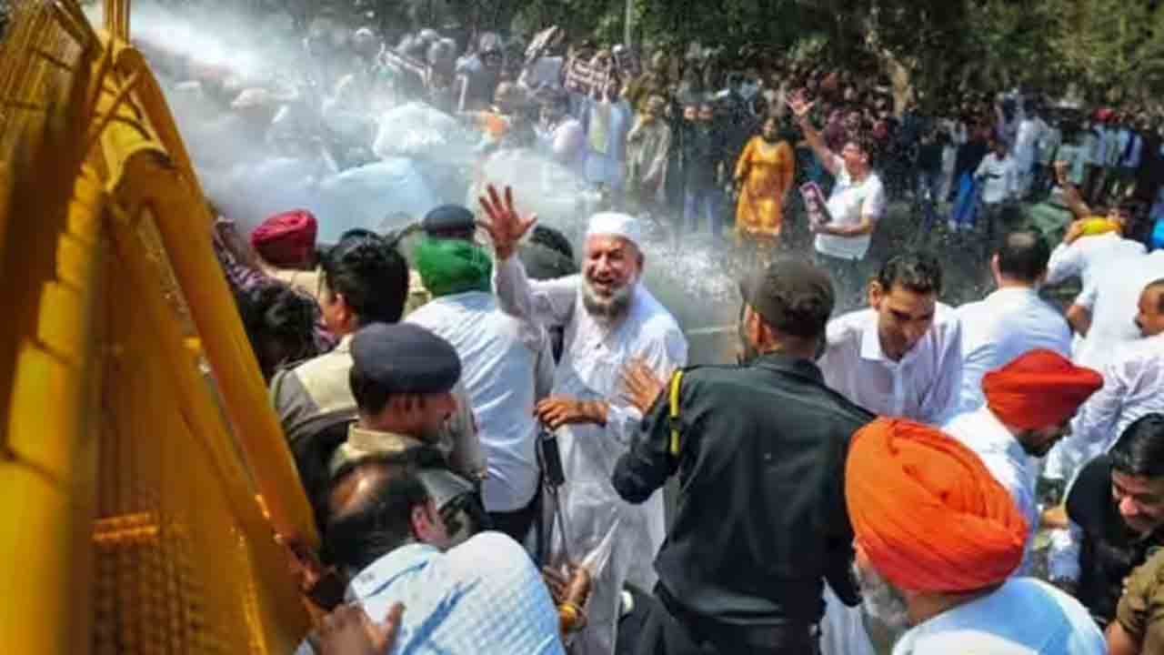 Congress protests | అదానీ వివాదంపై.. బీజేపీ పాలిత రాష్ట్రాల్లో కాంగ్రెస్‌ నిరసన