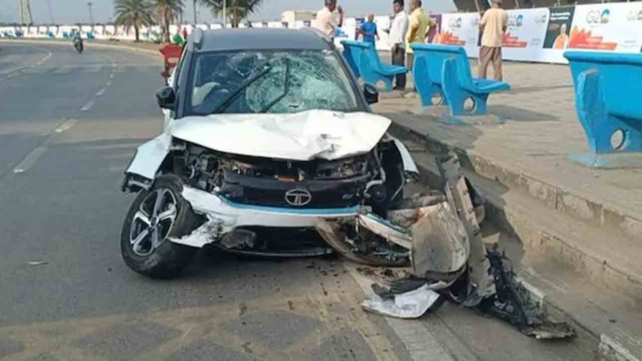 Mumbai | రోడ్డు ప్రమాదంలో టెక్‌ కంపెనీ సీఈవో మృతి