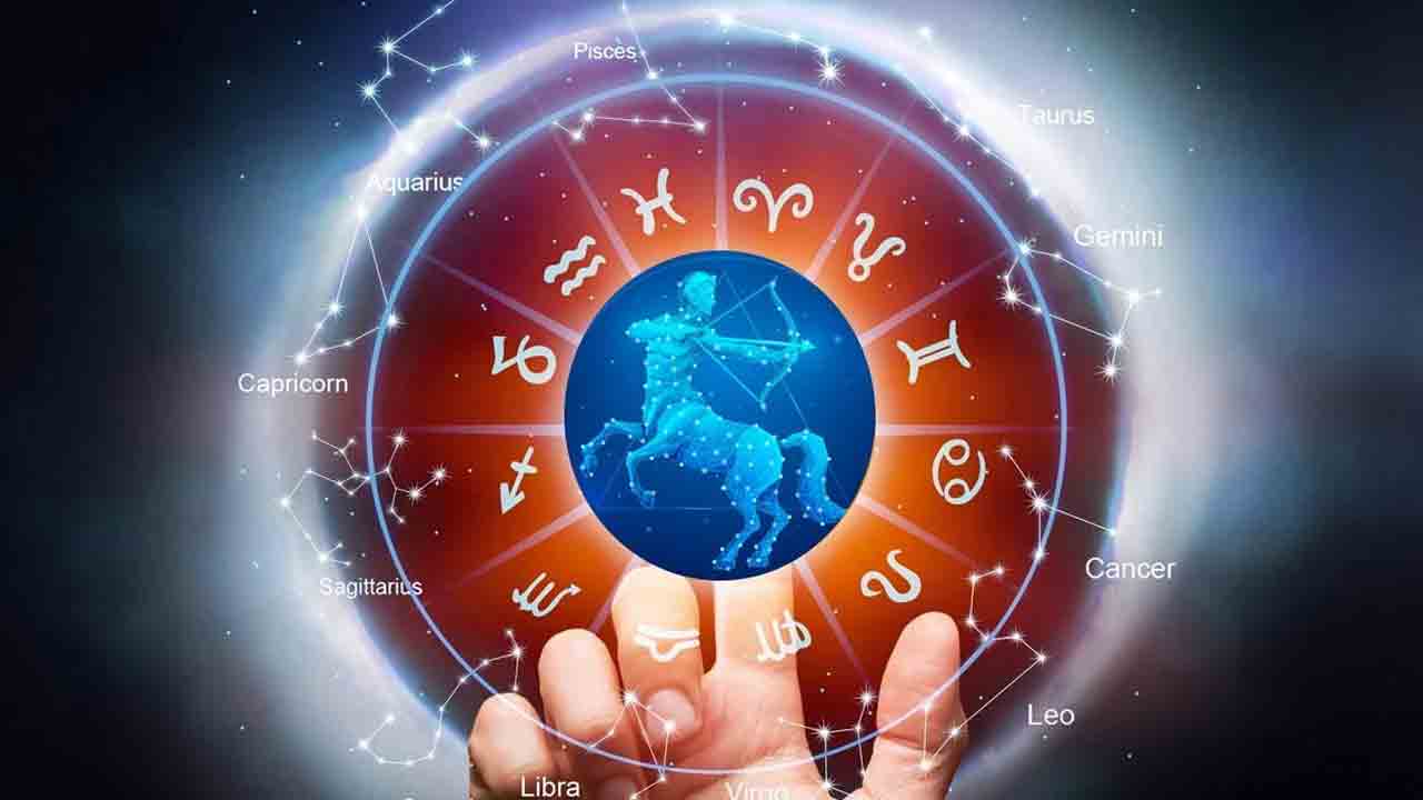 Ugadi Panchangam | ఈ రాశివారికి ఉద్యోగ ప్రయత్నాలు కలిసివస్తాయి.. విద్యార్థులు చదువులో సత్ఫలితాలు సాధిస్తారు