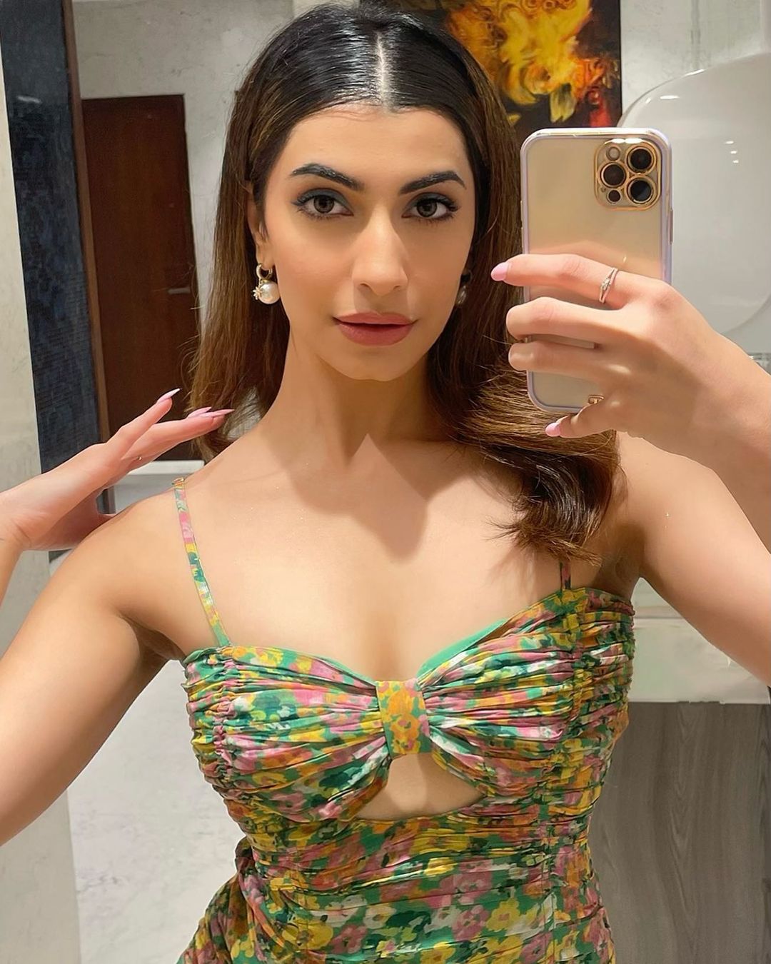 ( Photos : Instagram )