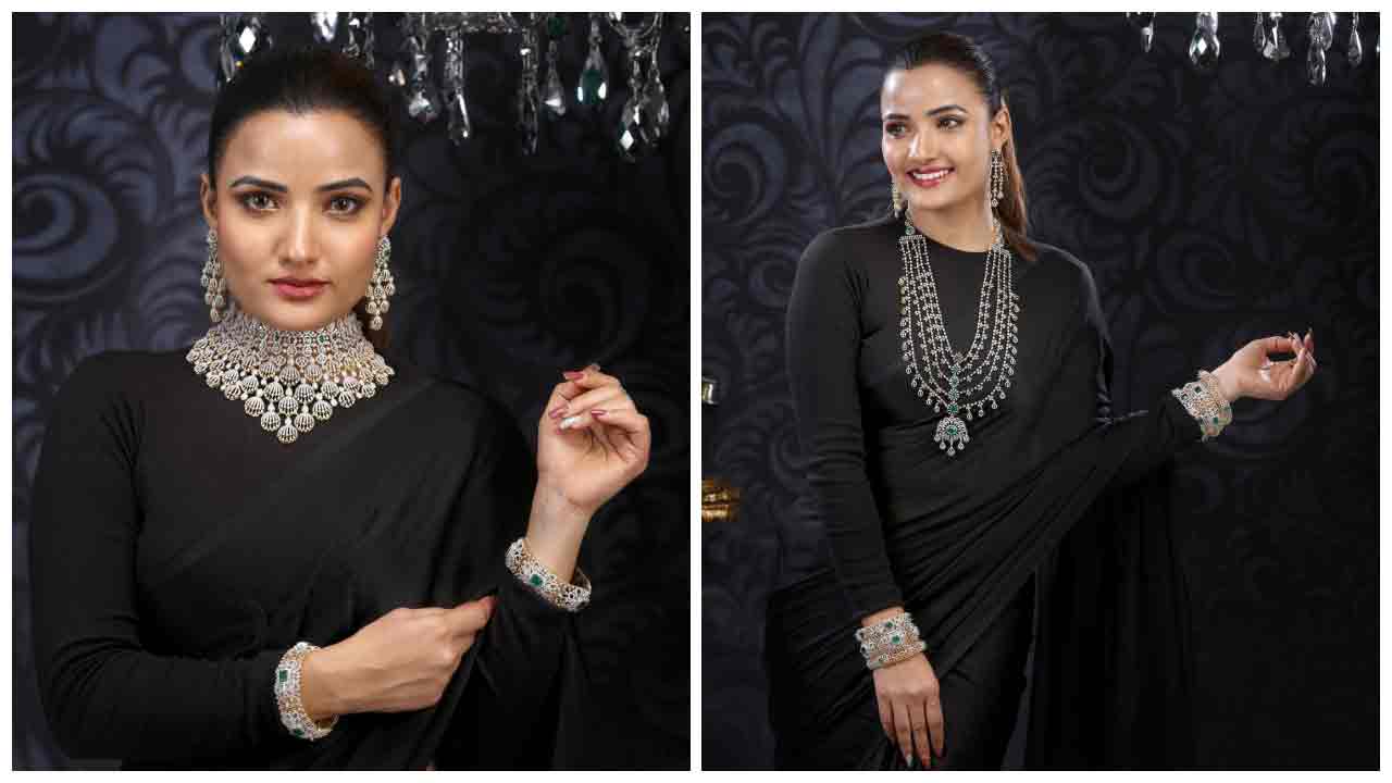 Siri Hanumanthu | పున్నమి వెన్నెలలా మెరిసిపోతున్న బిగ్‌బాస్‌ బ్యూటీ సిరి..