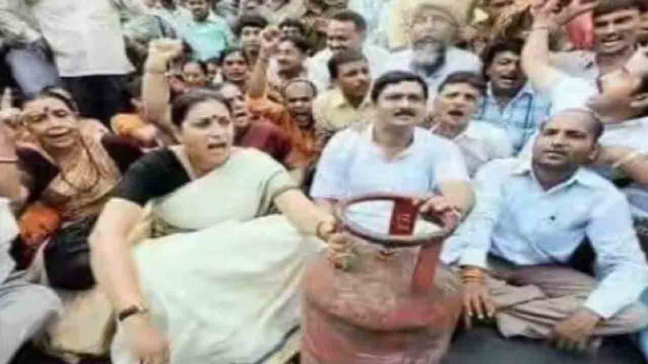 Smriti Irani | ‘సిగ్గు చేటు’.. గ్యాస్‌ ధరలపై స్మృతి ఇరానీ పాత ట్వీట్‌ వైరల్‌