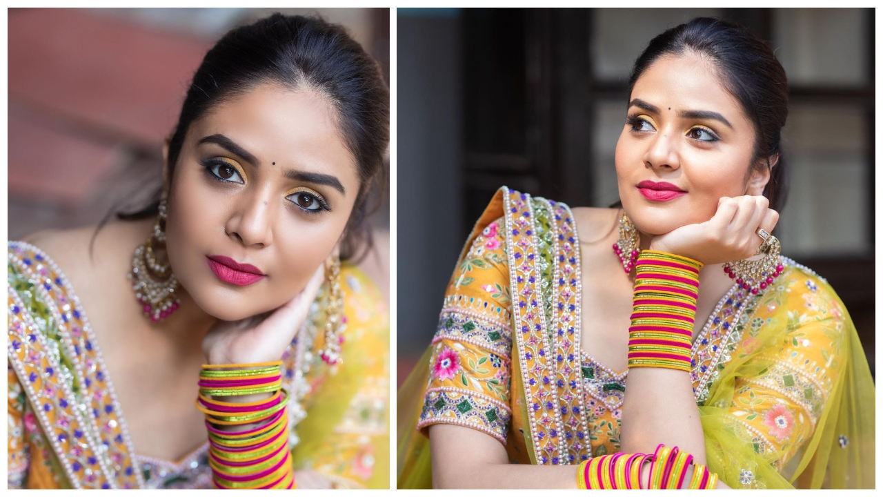 Sreemukhi | పసుపురంగు లెహంగాలో శ్రీ‌ముఖి అందచందాలు..