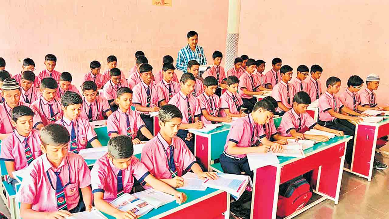 ‘ పది’ పరీక్షల్లో..ఉత్తీర్ణతా శాతం పెంచడానికి