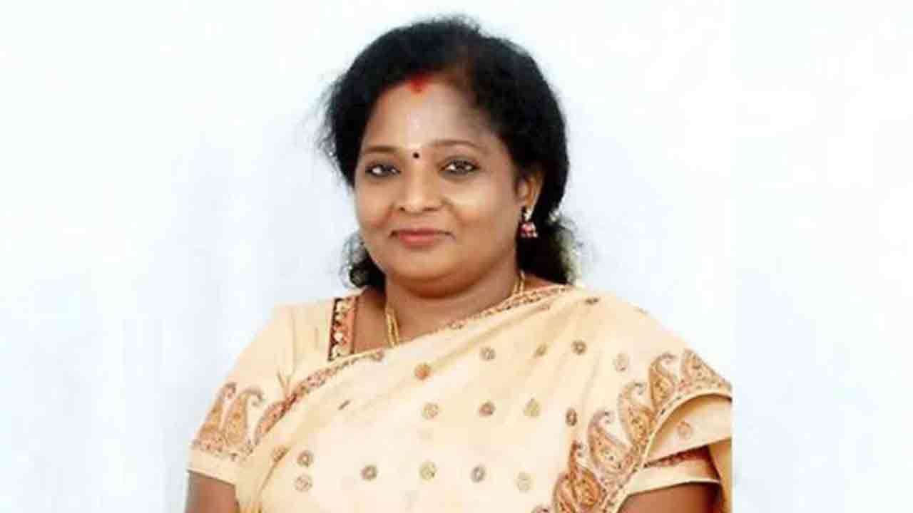 ఎన్‌సీడబ్ల్యూ ద్వంద్వ వైఖరి