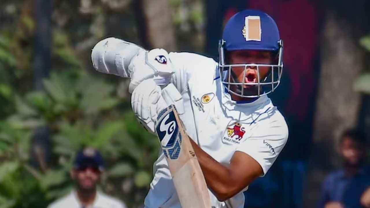 యశస్వి జైస్వాల్‌ డబుల్‌ సెంచరీ