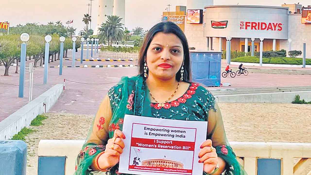 ఎమ్మెల్సీ కవిత వెంటే మేము