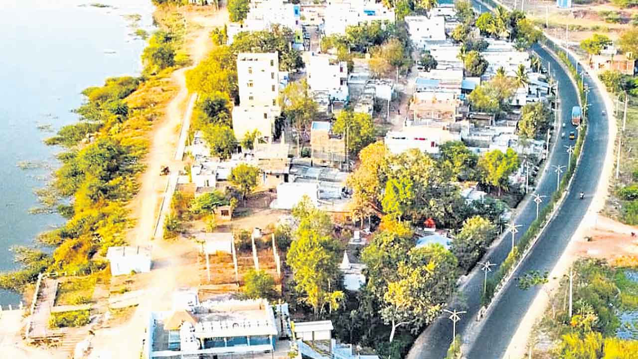 అందోల్‌ అదుర్స్‌.. నియోజకవర్గంలో ప్రగతి పరుగులు