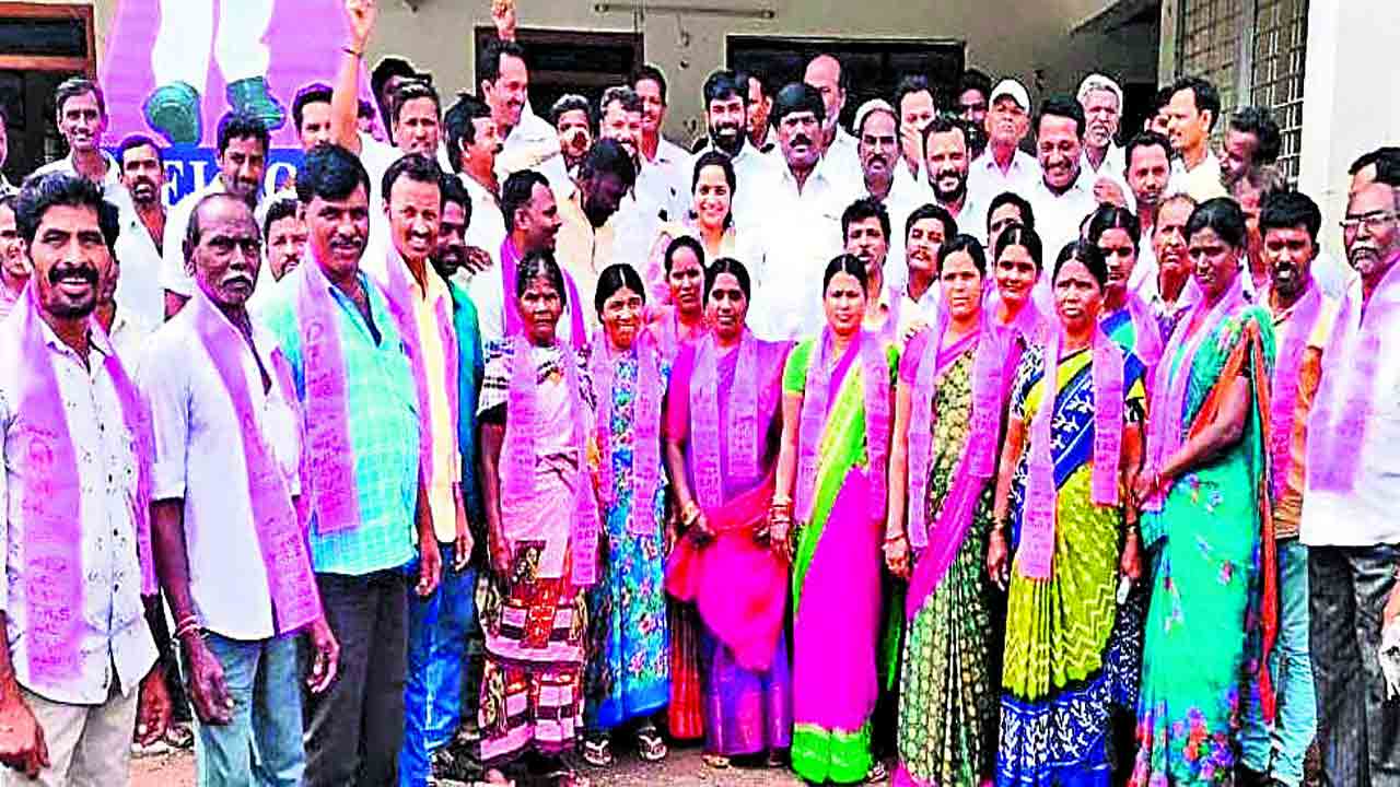 అభివృద్ధిని చూసే బీఆర్‌ఎస్‌లోకి వలసలు