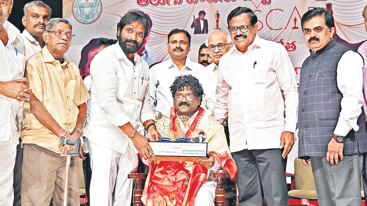 విశ్వవేదికపై ‘నాటు నాటు’ సత్తా చాటింది