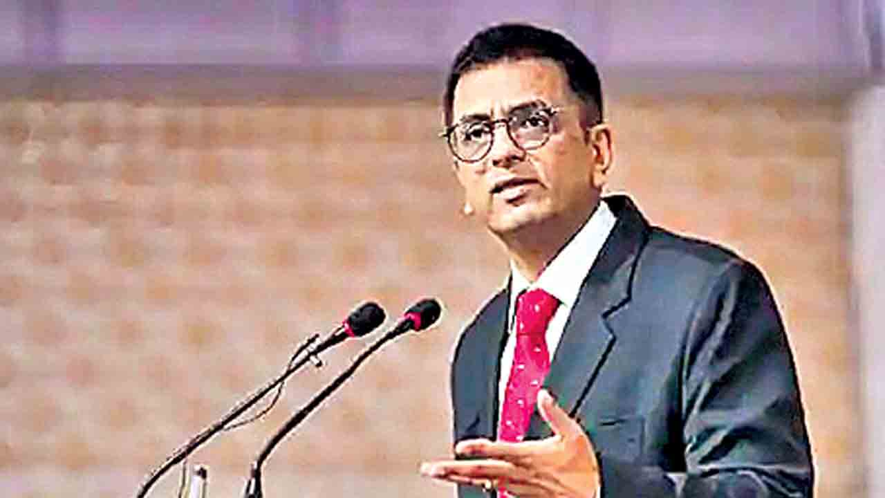 న్యాయవ్యవస్థలో మహిళా భాగస్వామ్యం పెరగాలి