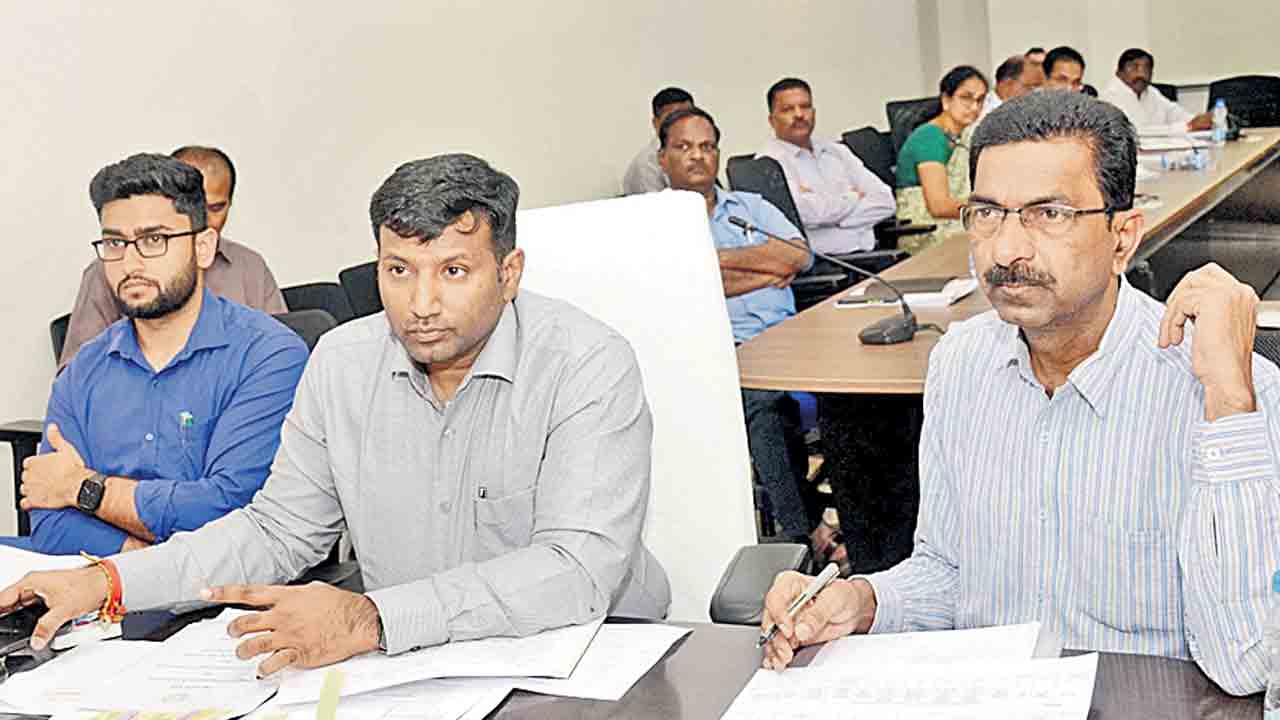 జీఓ 58,59 దరఖాస్తుల పరిశీలన పూర్తి