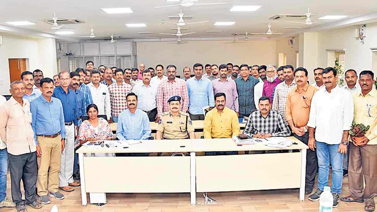 అంతర్రాష్ట్ర ముఠాలపై ఉక్కుపాదం